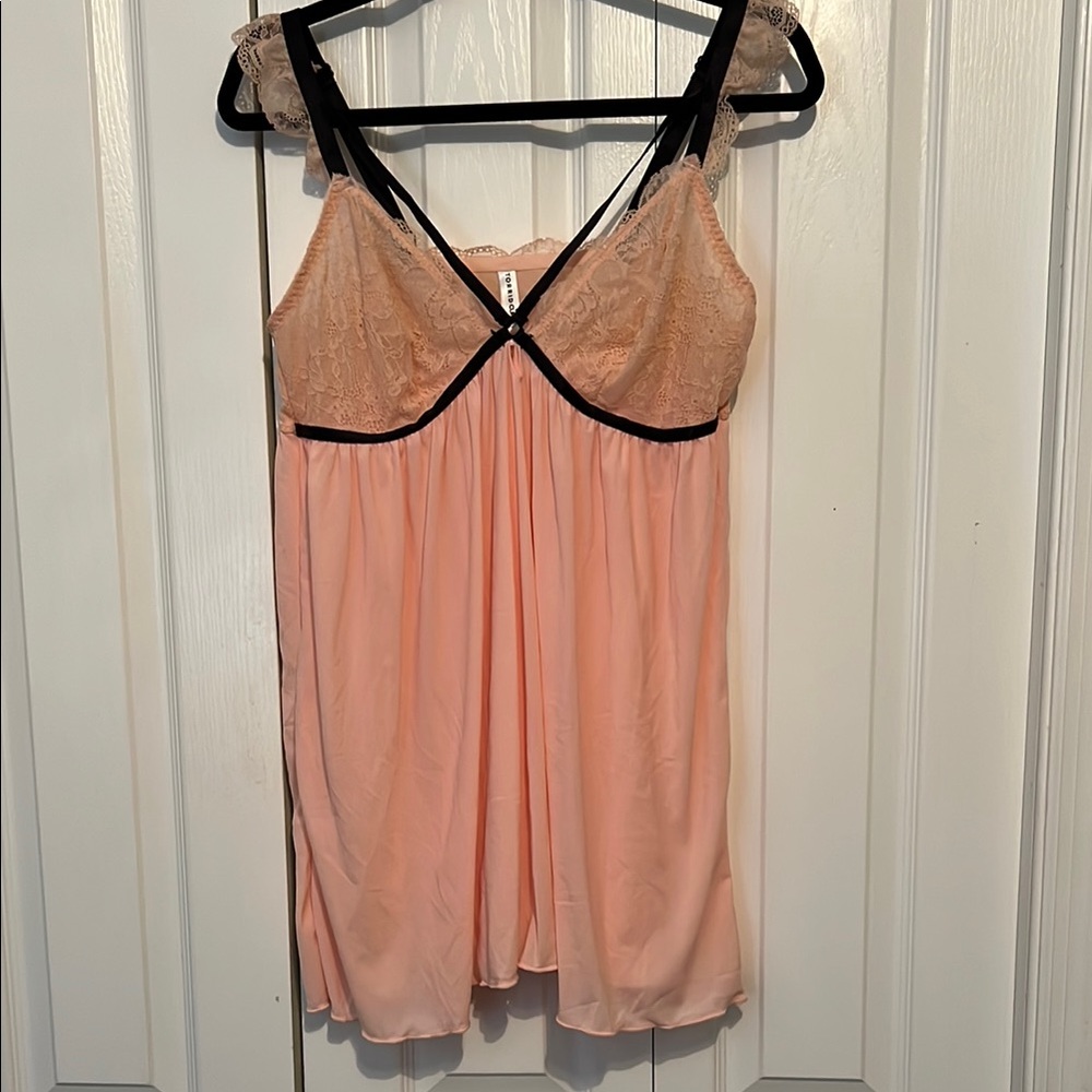 Elegant Lace Trim Peach Nightgown